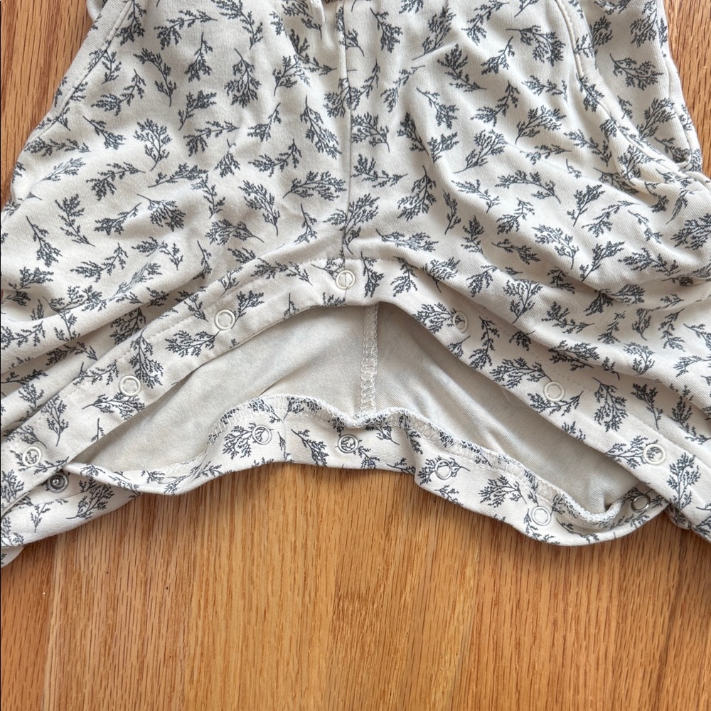 Colored Organics Floral Baby Jumpsuit - Picture 4 of 5